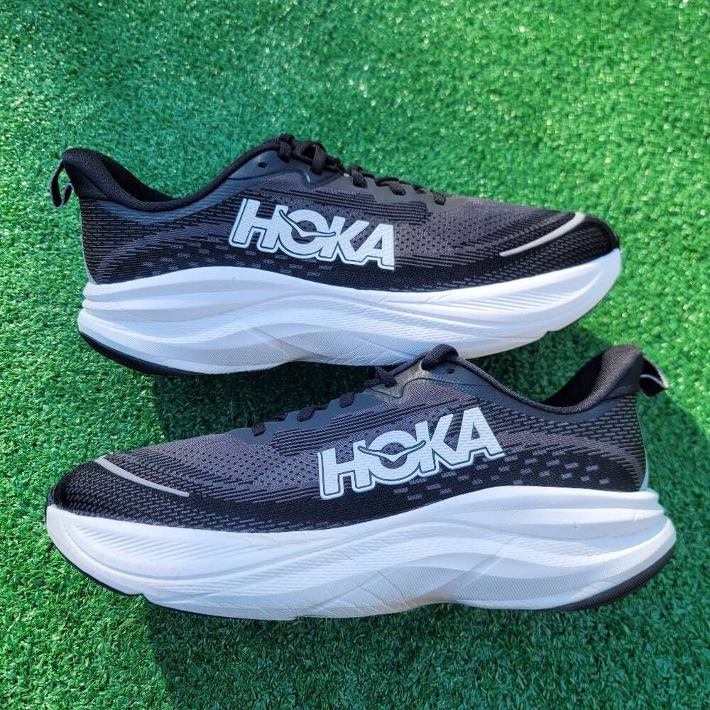 Hoka one one Skyflow - Men's Runnig shoes - Size 10D